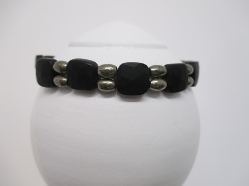 Frosted black onyx and pyrite bracelet side