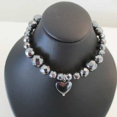 Hematite bracelet with heart charm‏ featured